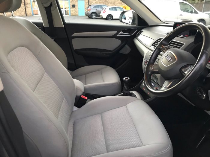 Audi Q3 2.0 TDI Quattro SE 5dr Estate Diesel Grey