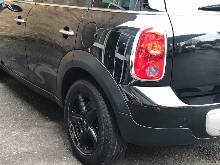 Mini Countryman 1.6 One 5dr ULEZ Hatchback Petrol Black