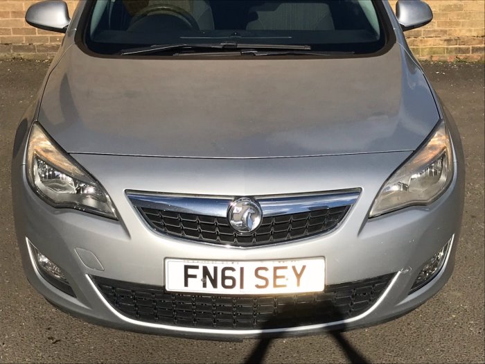 Vauxhall Astra 1.7 CDTi 16V ecoFLEX Exclusiv 5dr Estate Diesel Silver