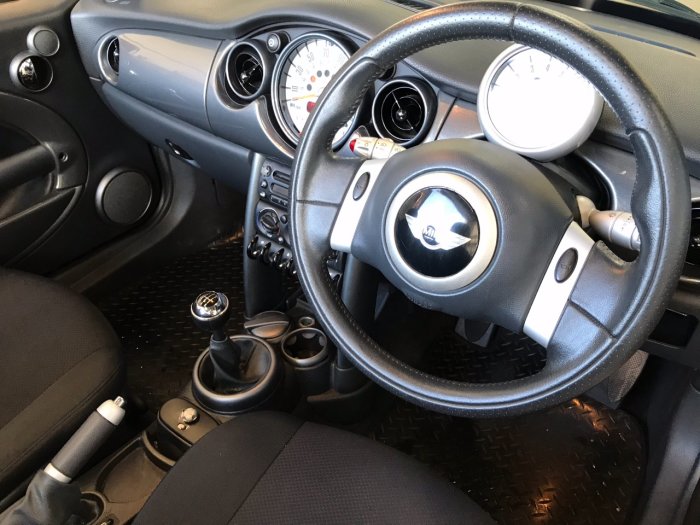 Mini Convertible 1.6 Cooper 2dr Convertible Petrol Red