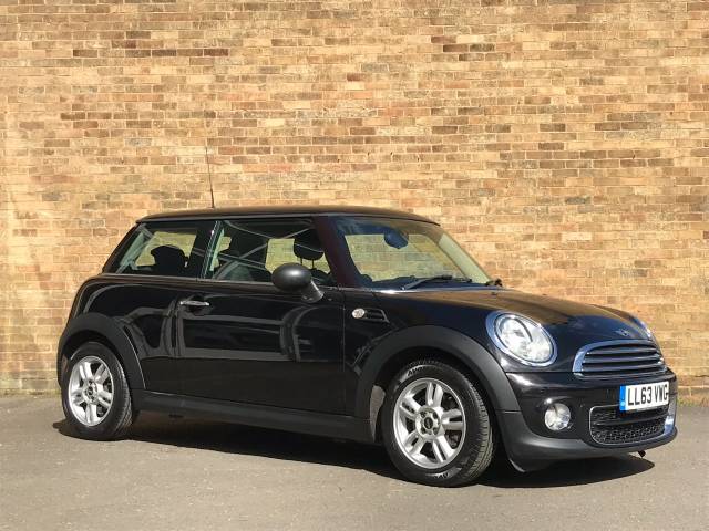 Mini Hatchback 1.6 One D 3dr Hatchback Diesel Black