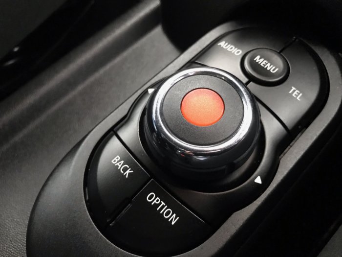 Mini Hatchback 1.5 Cooper 5dr Hatchback Petrol Red