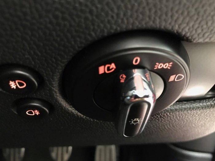 Mini Hatchback 1.5 Cooper 5dr Hatchback Petrol Red