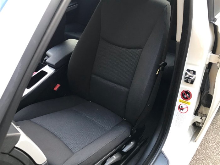 BMW 3 Series 2.0 320i SE 5dr Estate Petrol White