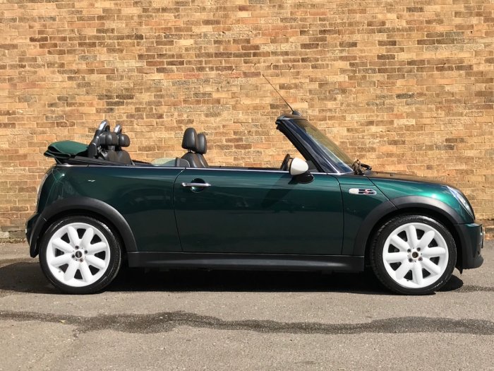 Mini Convertible 1.6 Cooper S 2dr Convertible Petrol Green