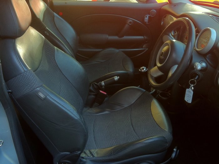 Mini Hatchback 1.6 Cooper 3dr Hatchback Petrol Silver