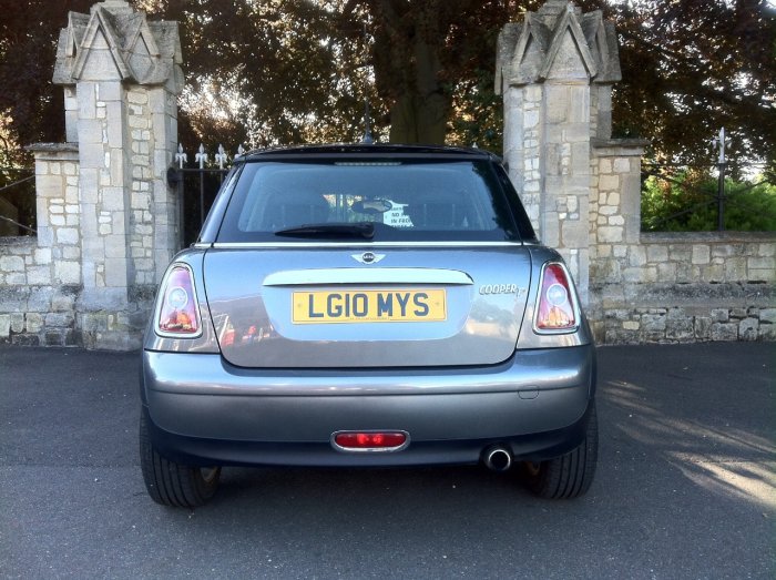 Mini Hatchback 1.6 Cooper D Graphite 3dr Hatchback Diesel Grey