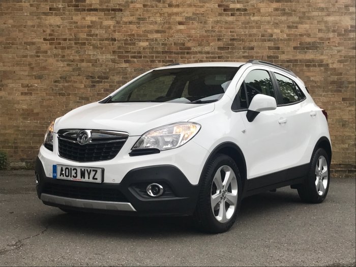 Vauxhall Mokka 1.6i Tech Line 5dr Hatchback Petrol White