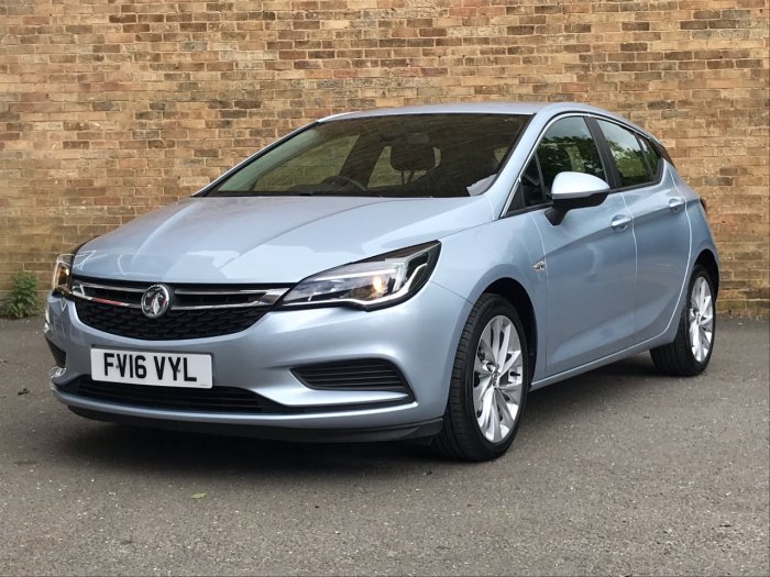 Vauxhall Astra 1.4T 16V 125 Energy 5dr Hatchback Petrol Silver