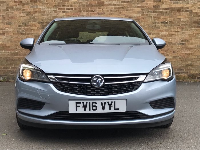 Vauxhall Astra 1.4T 16V 125 Energy 5dr Hatchback Petrol Silver
