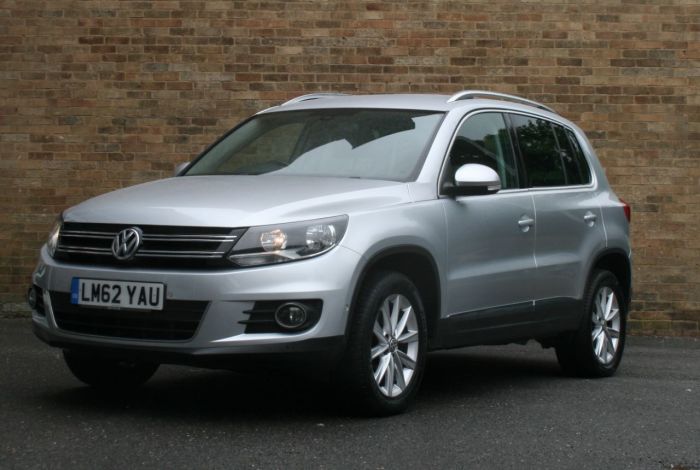 Volkswagen Tiguan 2.0 TDi BlueMotion Tech SE 5dr Estate Diesel Silver