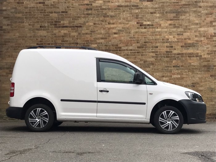 Volkswagen Caddy 1.6 TDI 75PS Startline Van Panel Van Diesel White