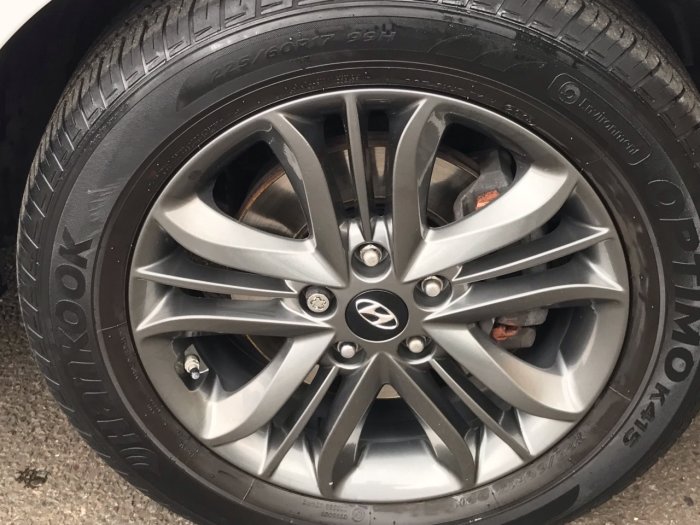 Hyundai ix35 2.0 CRDi SE 5dr Auto Estate Diesel White