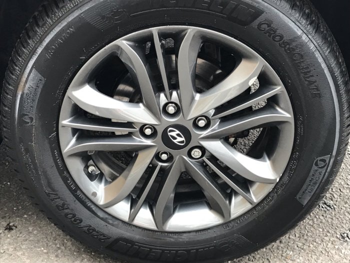 Hyundai ix35 2.0 CRDi SE 5dr Auto Estate Diesel White