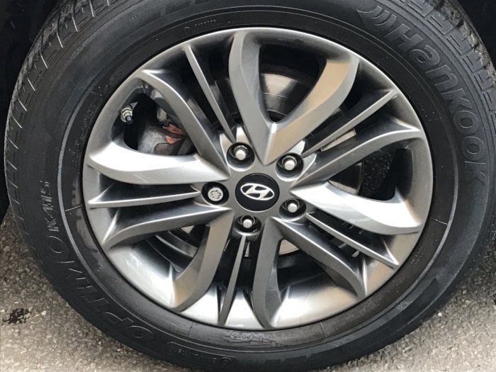 Hyundai ix35 2.0 CRDi SE 5dr Auto Estate Diesel White