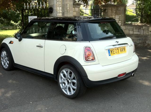 2007 Mini Hatchback 1.6 Cooper D 3dr