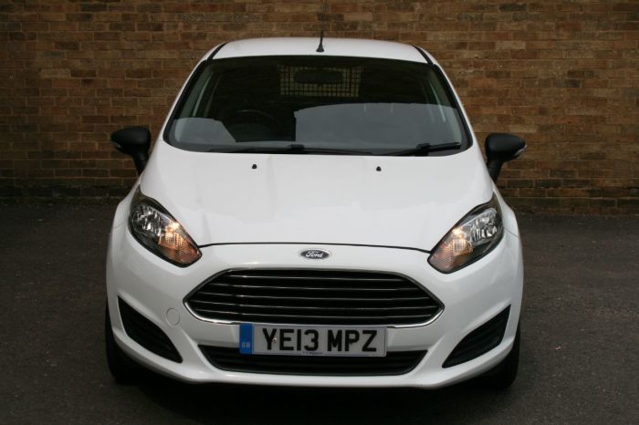 Ford Fiesta 1.6 TDCi ECOnetic Van Van Diesel White