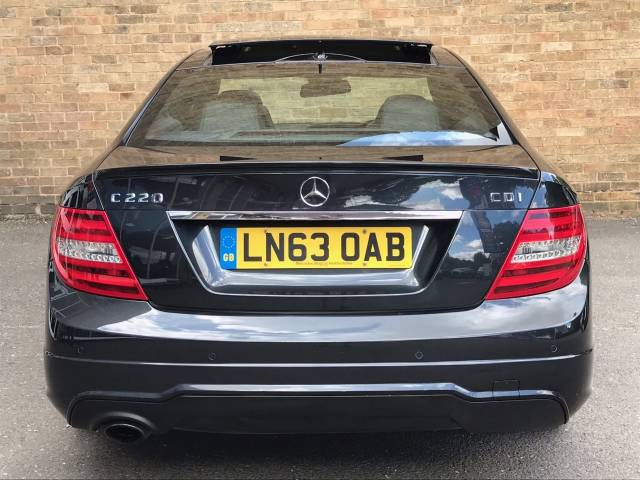 2013 Mercedes-Benz C Class 2.1 C220 CDI BlueEFFICIENCY AMG Sport Plus 2dr Auto