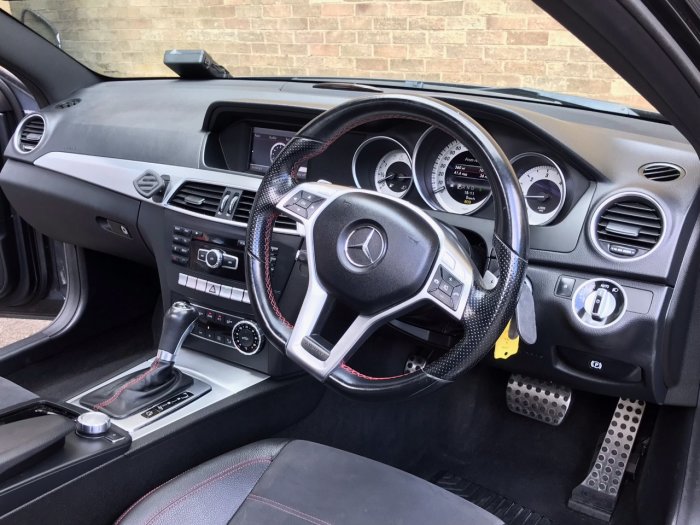 Mercedes-Benz C Class 2.1 C220 CDI BlueEFFICIENCY AMG Sport Plus 2dr Auto Coupe Diesel Black