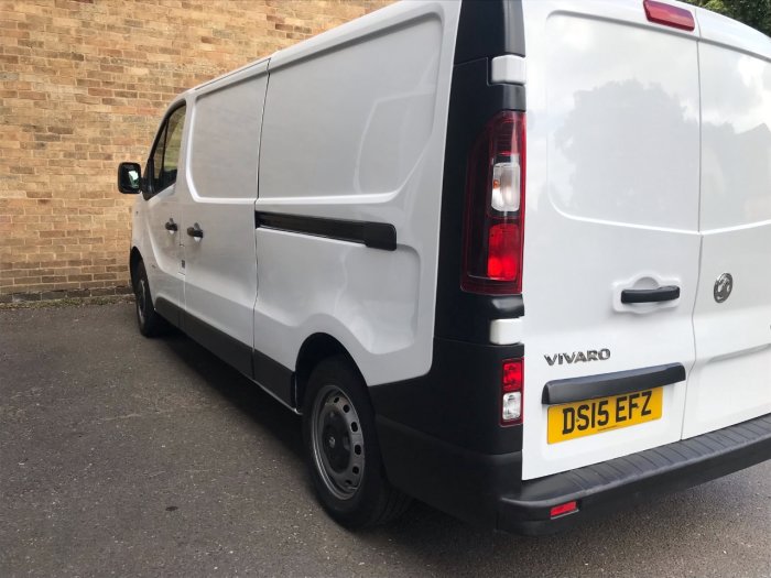 Vauxhall Vivaro 2900 1.6CDTI 115PS H1 Van Panel Van Diesel White