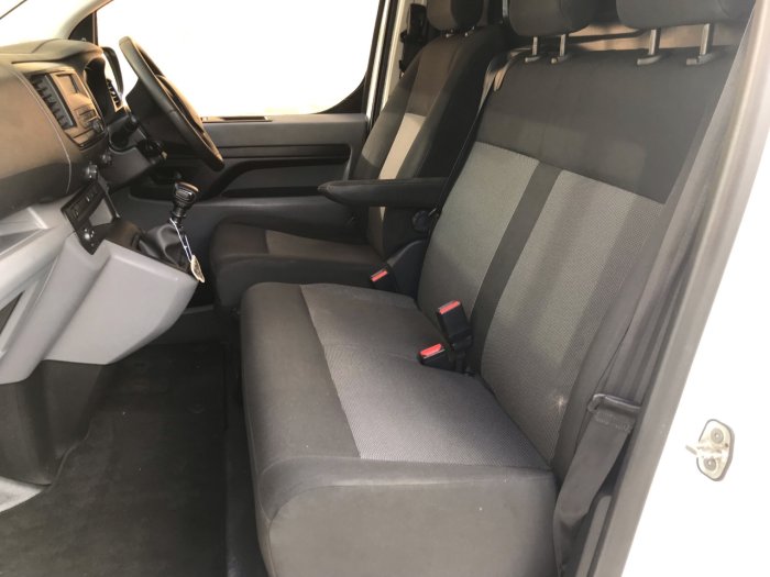 Citroen Dispatch 1000 1.6 BlueHDi 115 Van X Panel Van Diesel White