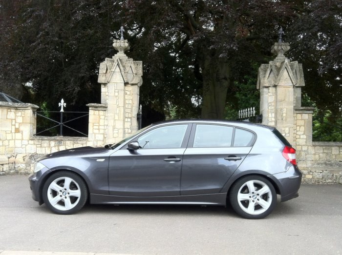 BMW 1 Series 2.0 118d Sport 5dr Hatchback Diesel Grey