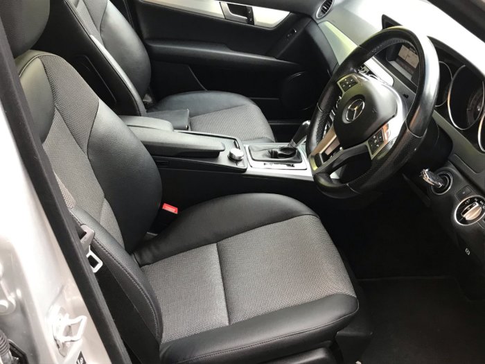 Mercedes-Benz C Class 2.1 C220 CDI BlueEFFICIENCY AMG Sport 4dr Auto Saloon Diesel Silver