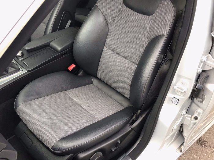 Mercedes-Benz C Class 2.1 C220 CDI BlueEFFICIENCY AMG Sport 4dr Auto Saloon Diesel Silver