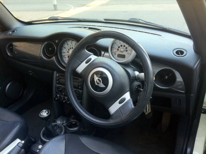 Mini Convertible 1.6 One 2dr Convertible Petrol White