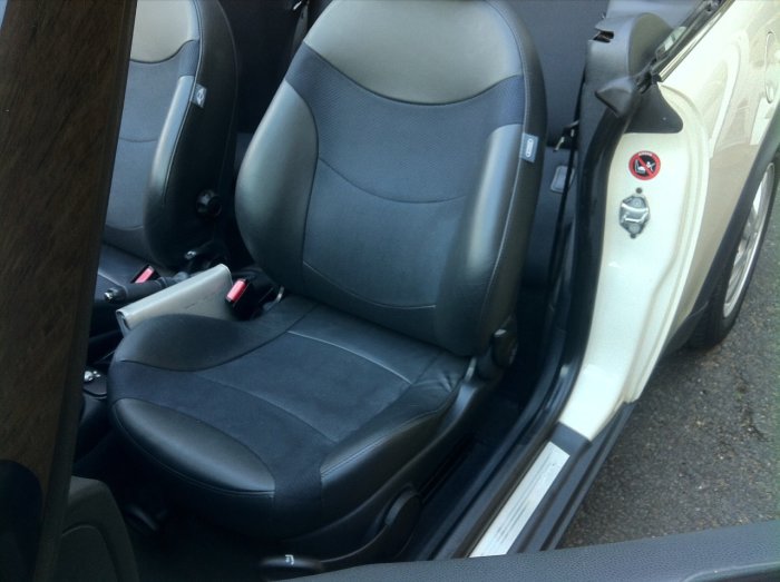 Mini Convertible 1.6 One 2dr Convertible Petrol White