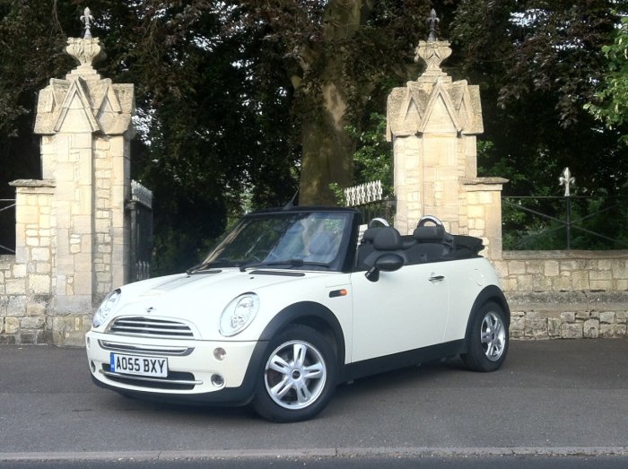 Mini Convertible 1.6 One 2dr Convertible Petrol White