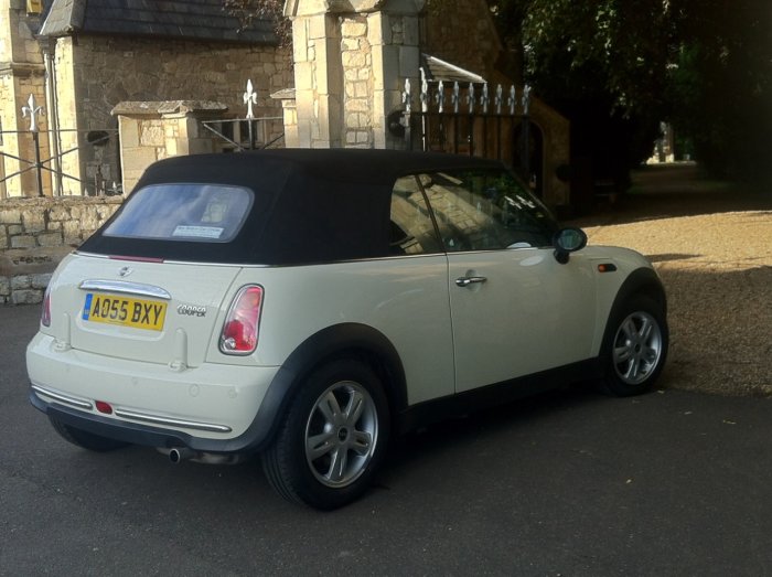 Mini Convertible 1.6 One 2dr Convertible Petrol White