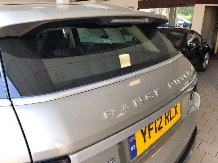 Land Rover Range Rover Evoque 2.2 SD4 Prestige 5dr Auto Estate Diesel Gold