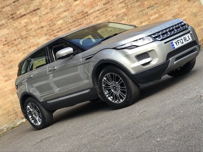 Land Rover Range Rover Evoque 2.2 SD4 Prestige 5dr Auto Estate Diesel Gold