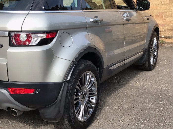 Land Rover Range Rover Evoque 2.2 SD4 Prestige 5dr Auto Estate Diesel Gold