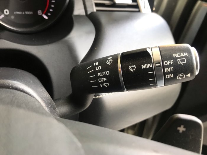 Land Rover Range Rover Evoque 2.2 SD4 Prestige 5dr Auto Estate Diesel Gold