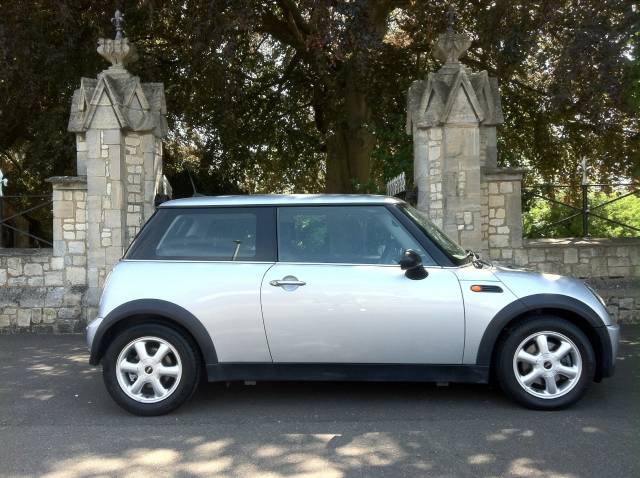 2006 Mini Hatchback 1.6 One 3dr Auto