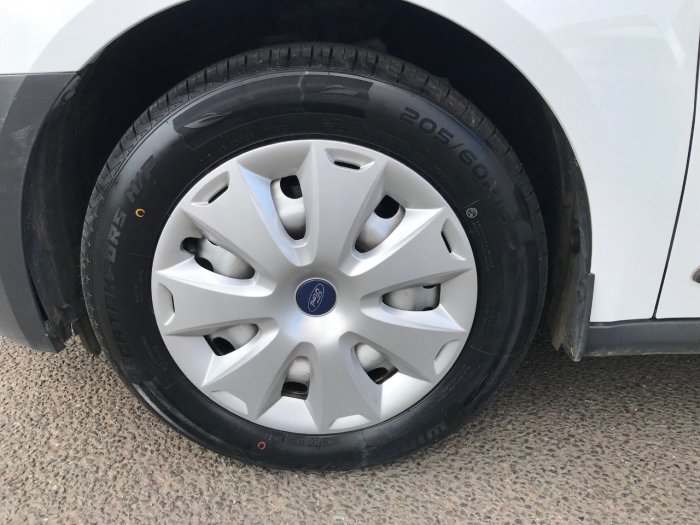 Ford Transit Connect 1.6 TDCi 75ps Van Panel Van Diesel White