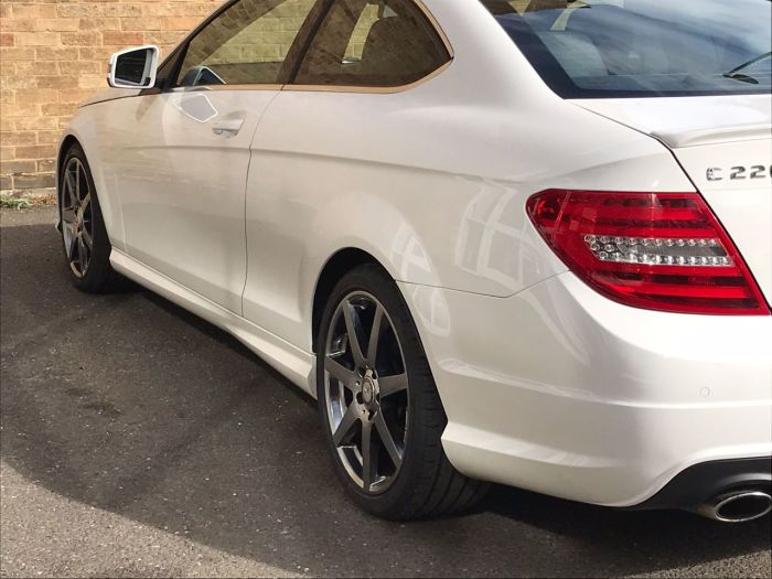 Mercedes-Benz C Class 2.1 C220 CDI AMG Sport Edition 2dr Auto Coupe Diesel White