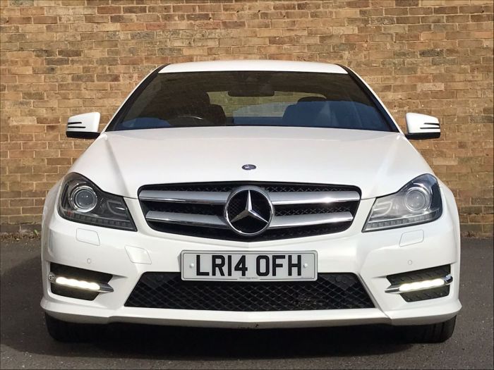 Mercedes-Benz C Class 2.1 C220 CDI AMG Sport Edition 2dr Auto Coupe Diesel White