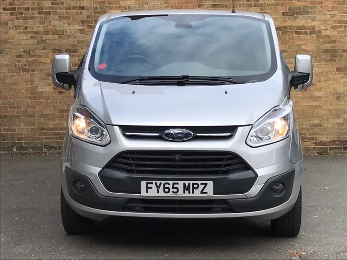 Ford Transit Custom 2.2 TDCi 155ps Low Roof Limited Van Panel Van Diesel Silver