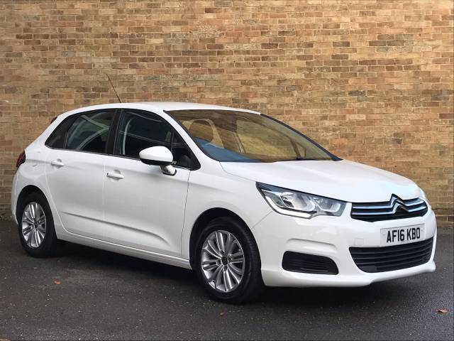 Citroen C4 1.2 PureTech Feel 5dr Hatchback Petrol White