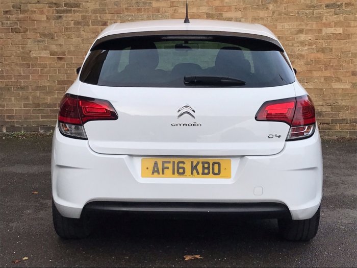 Citroen C4 1.2 PureTech Feel 5dr Hatchback Petrol White