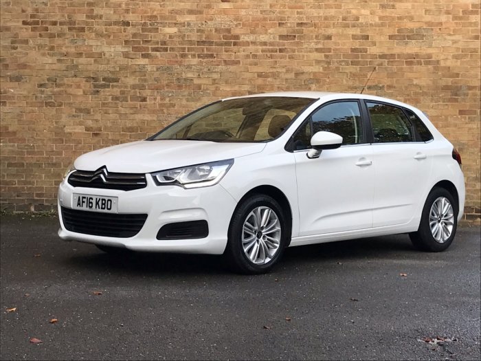 Citroen C4 1.2 PureTech Feel 5dr Hatchback Petrol White