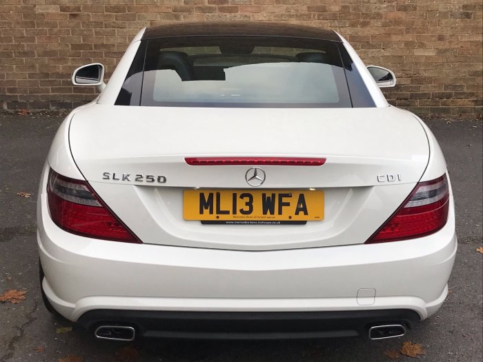 Mercedes-Benz SLK 2.1 SLK 250 CDI BlueEFFICIENCY AMG Sport 2dr Tip Auto Convertible Diesel White