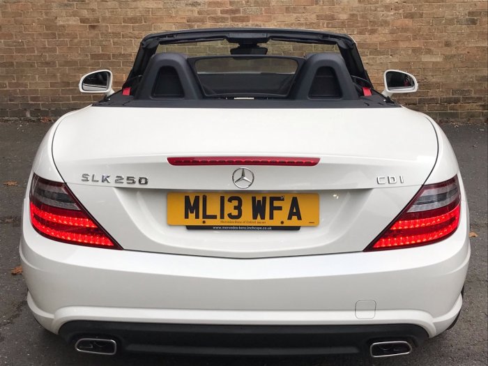 Mercedes-Benz SLK 2.1 SLK 250 CDI BlueEFFICIENCY AMG Sport 2dr Tip Auto Convertible Diesel White