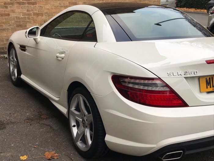 Mercedes-Benz SLK 2.1 SLK 250 CDI BlueEFFICIENCY AMG Sport 2dr Tip Auto Convertible Diesel White