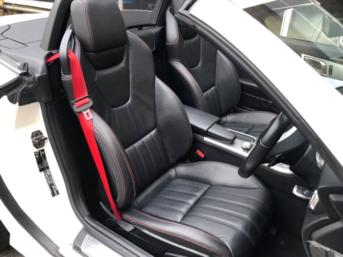 Mercedes-Benz SLK 2.1 SLK 250 CDI BlueEFFICIENCY AMG Sport 2dr Tip Auto Convertible Diesel White