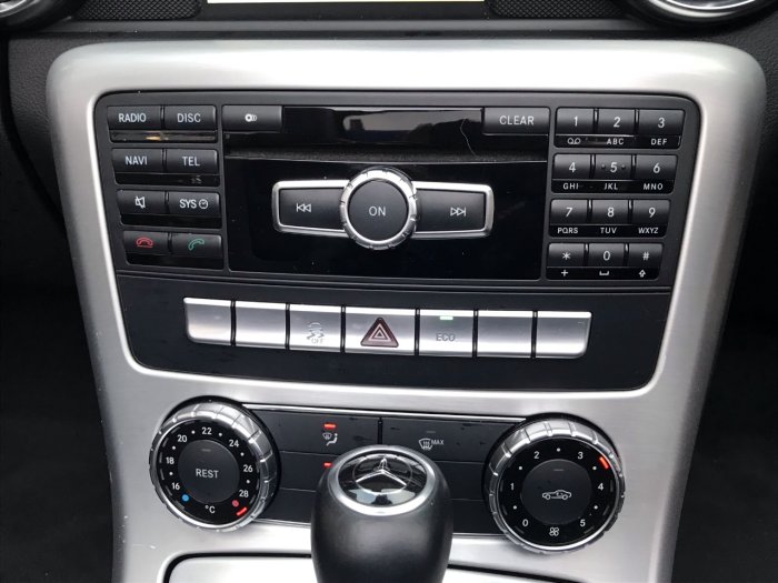 Mercedes-Benz SLK 2.1 SLK 250 CDI BlueEFFICIENCY AMG Sport 2dr Tip Auto Convertible Diesel White