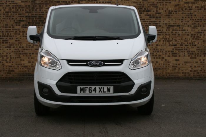 Ford Transit Custom 2.2 TDCi 125ps Low Roof Limited Van Panel Van Diesel White